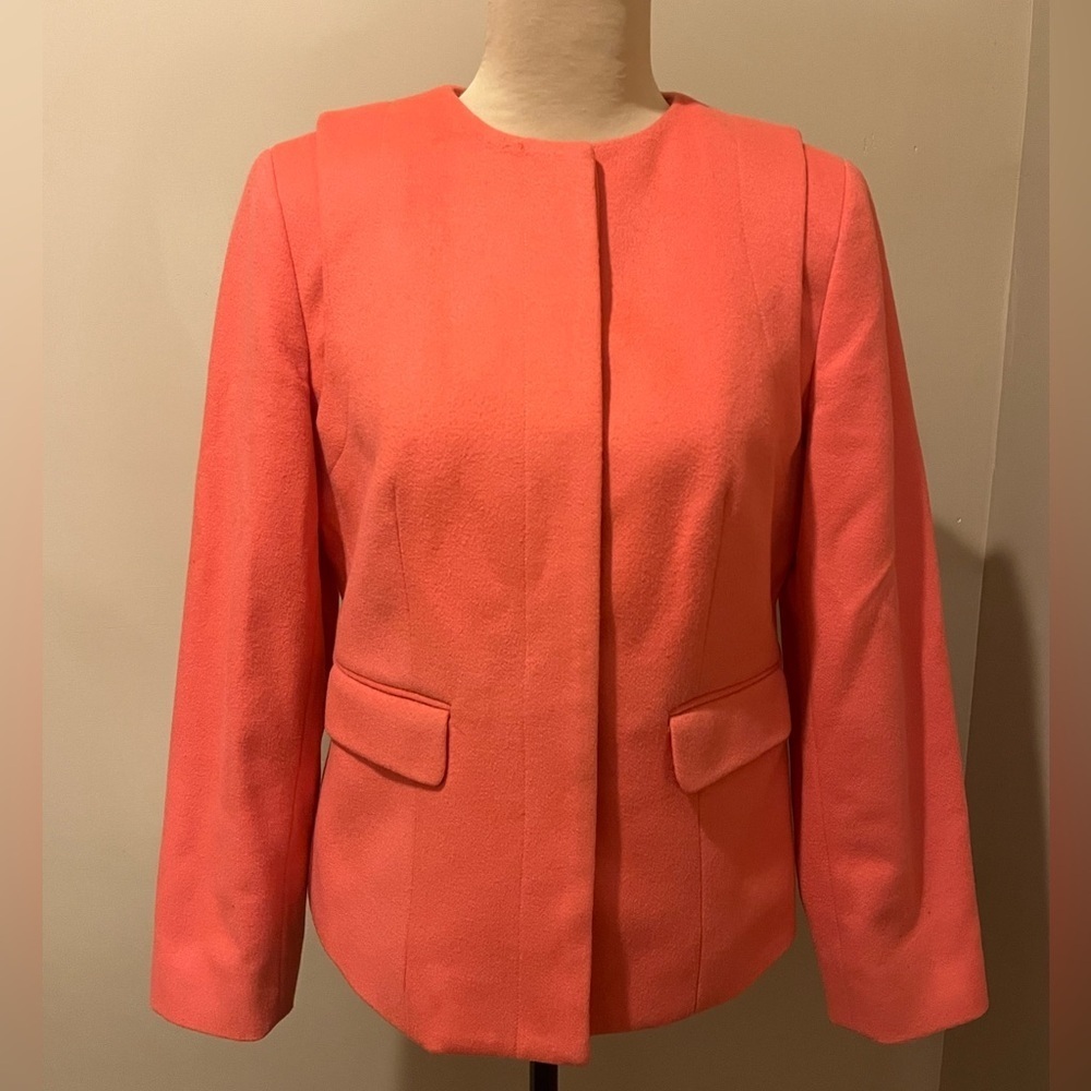 Doncaster  Coral Wool Blend Blazer, size 8